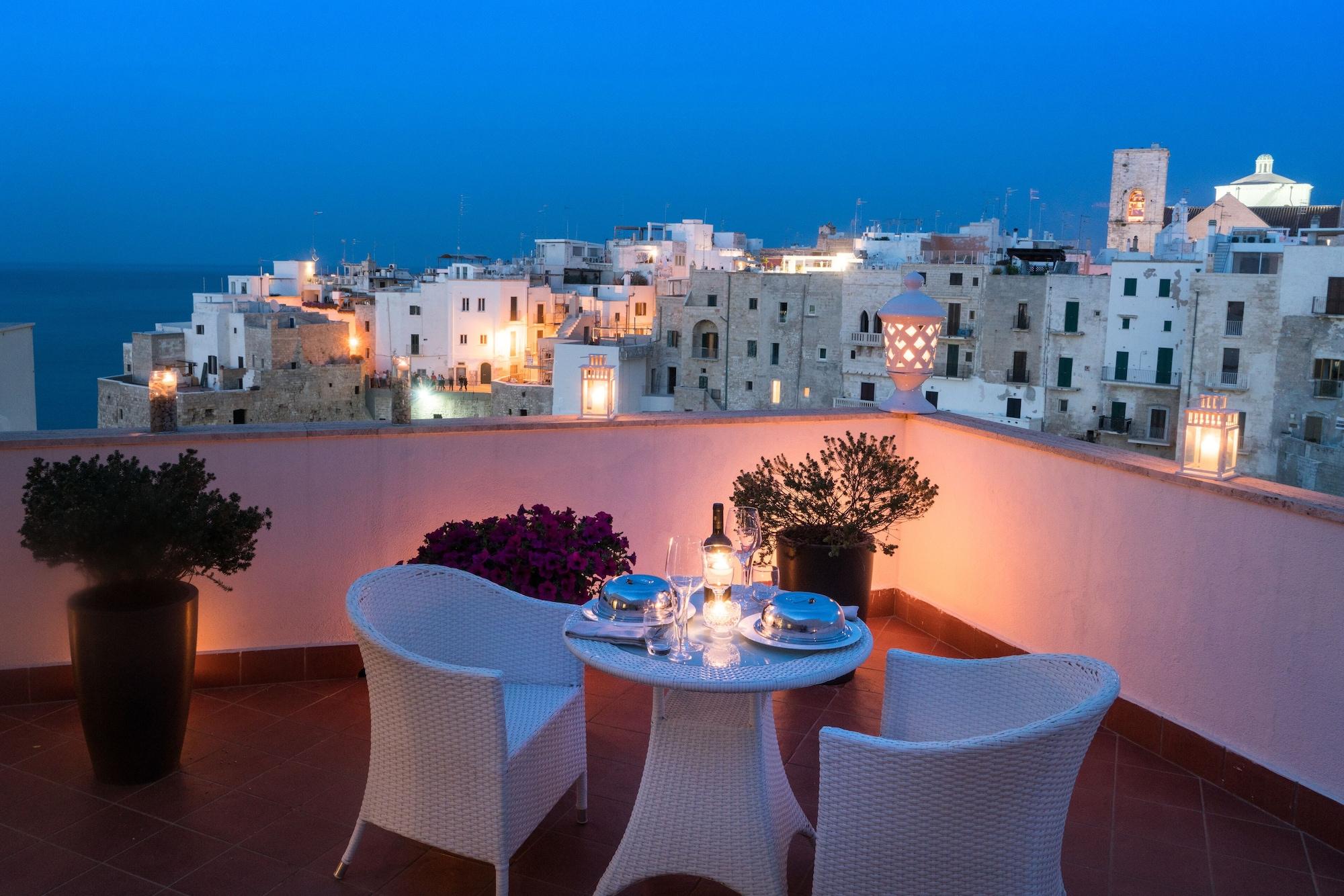 Hotel Covo dei Saraceni Polignano a Mare Esterno foto