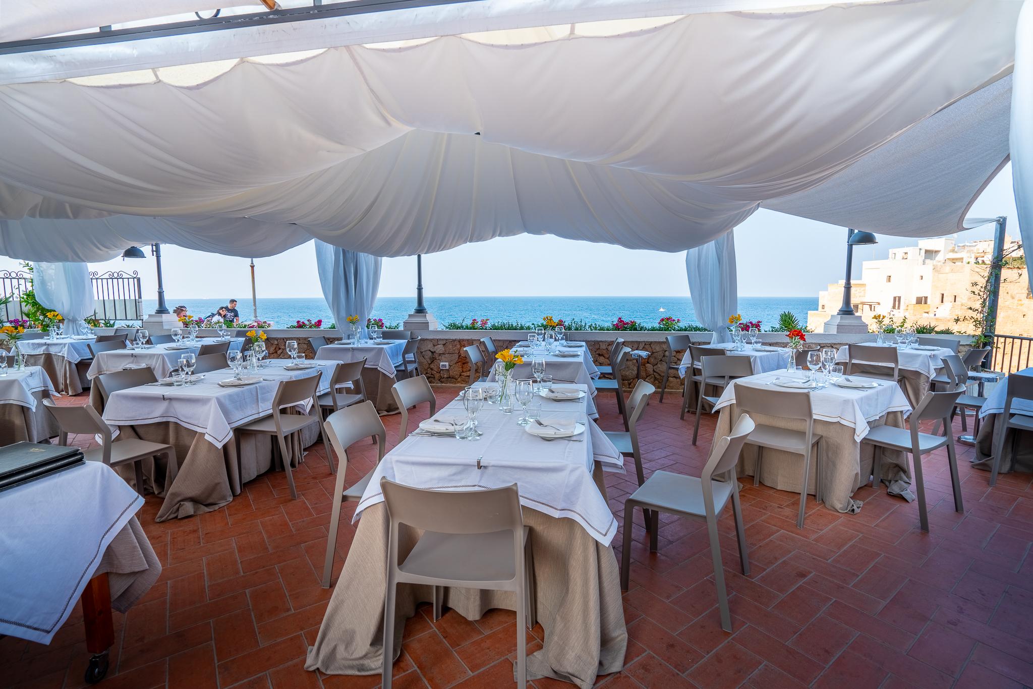 Hotel Covo dei Saraceni Polignano a Mare Esterno foto
