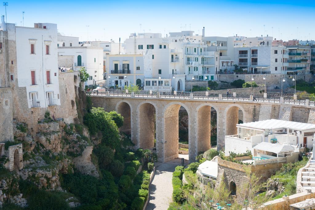 Hotel Covo dei Saraceni Polignano a Mare Esterno foto