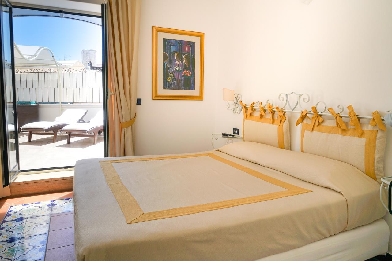 Hotel Covo dei Saraceni Polignano a Mare Esterno foto